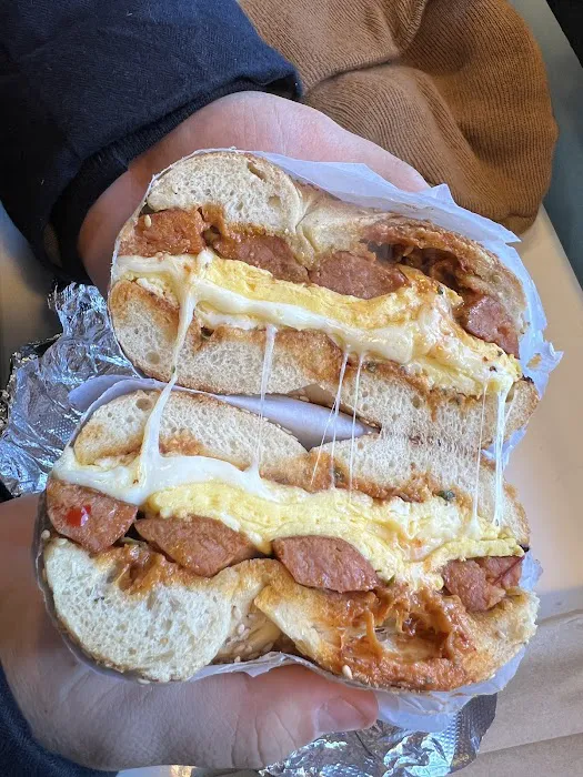 Pio Bagel Flatbush Picture 8