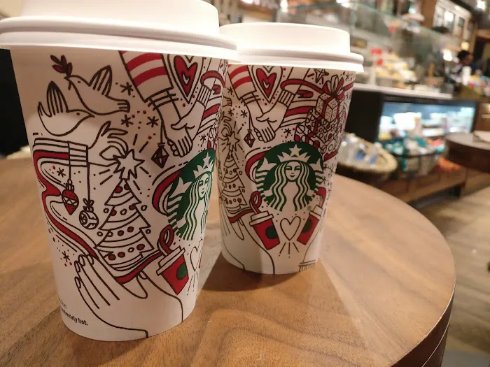 Starbucks Picture 8