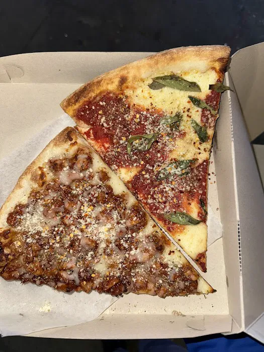 Dekalb Pizzeria Picture 8