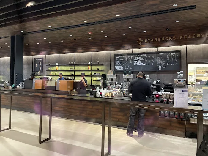 Starbucks Picture 1