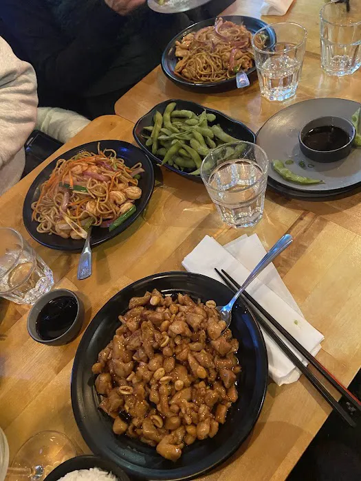 Moon Wok Picture 8