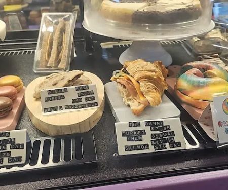 Purple Rainbow Cafe
