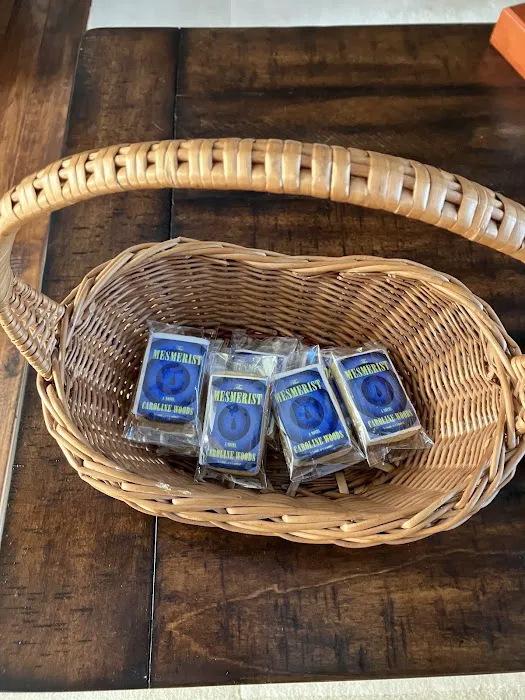 Lucy's confections Picture 7