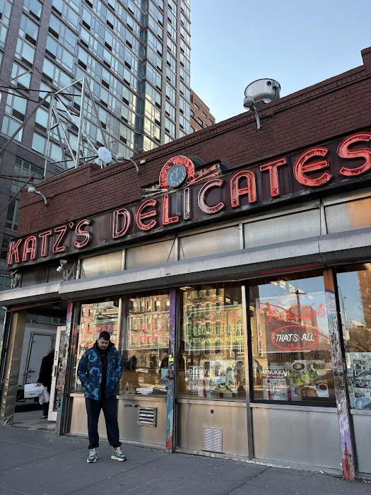 A Taste of Katz's Picture 4