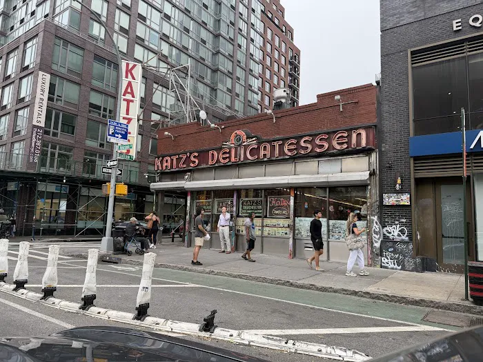 A Taste of Katz's Picture 6