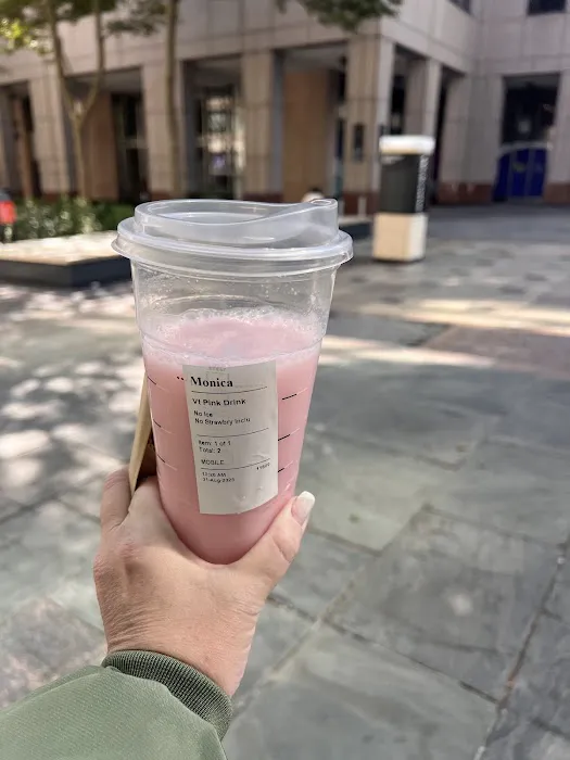 Starbucks Picture 2