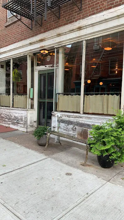 Vinegar Hill House Picture 3