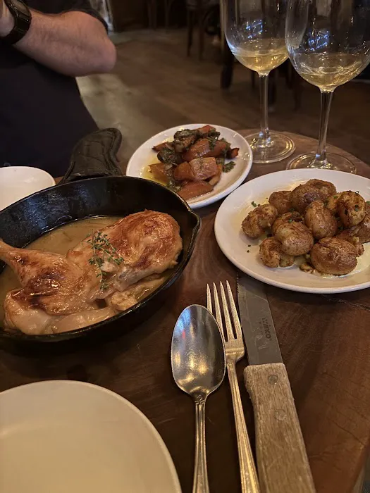 Vinegar Hill House Picture 10