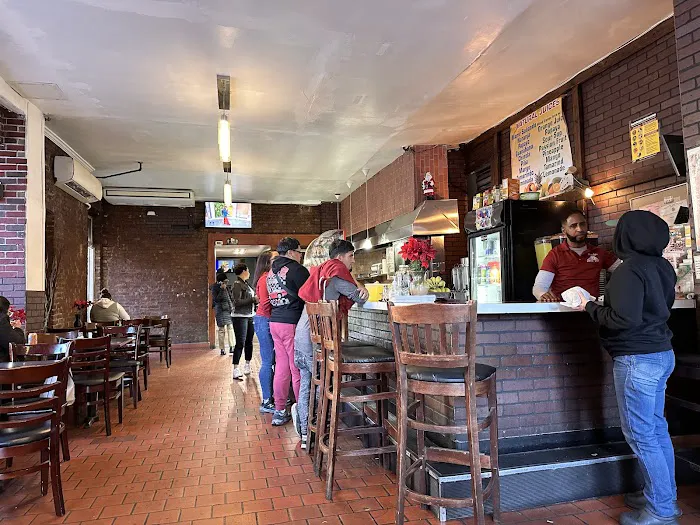Bridge Coffee Shop Picture 3