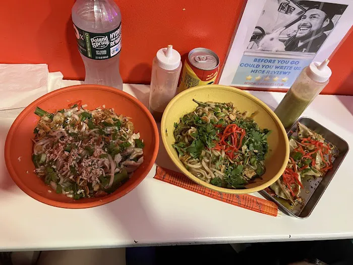 Lucky Rabbit Noodles Picture 8