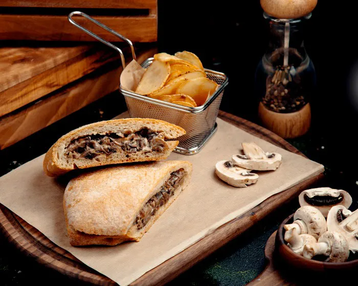 Cheesesteak City Picture 4