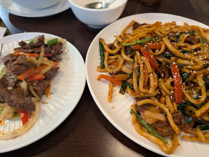 Uyghur Lagman House - Rego Park NY Picture 10