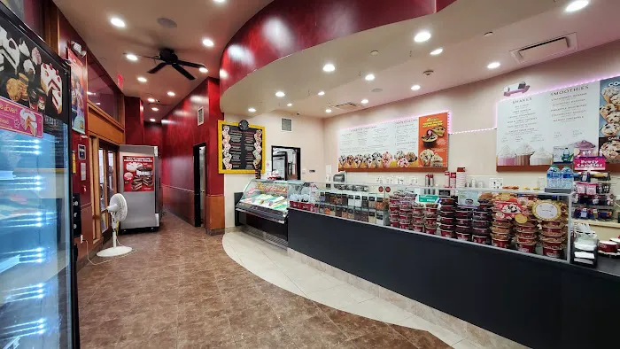 Cold Stone Creamery Picture 3