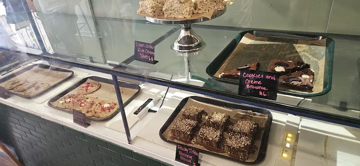 Dolly's Coffee Shop Picture 5