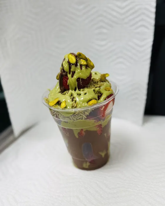 Healthy Friends Deli & Juice Bar Picture 8