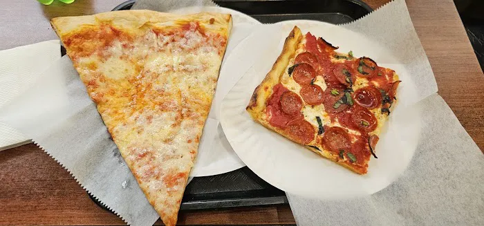 Armando's Pizza Picture 3