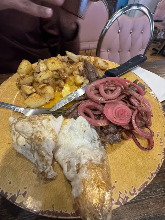Benny’s Cuban Cafe Picture 6