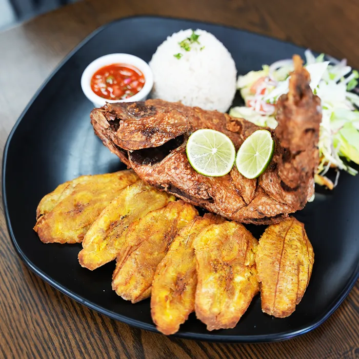 La Esquinita Latin Food Cuisine Picture 2