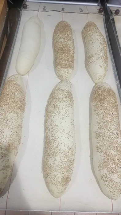 Artisan bread Picture 3