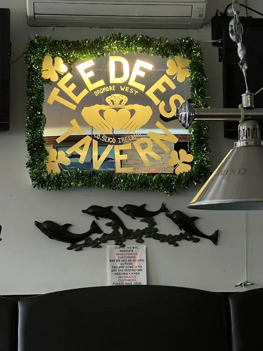 Tee Dee's Tavern Picture 3