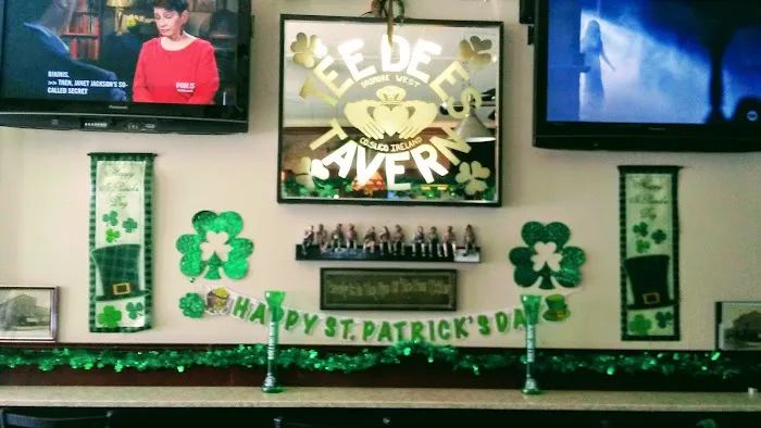 Tee Dee's Tavern Picture 2