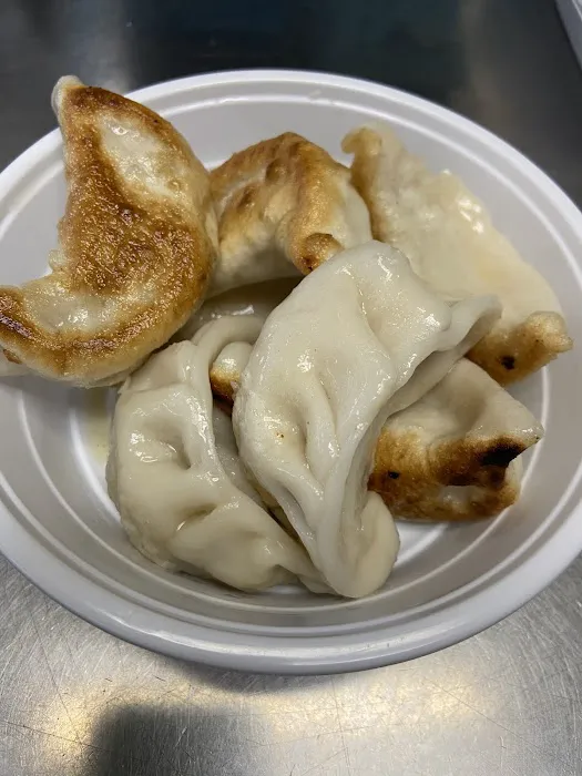 Yip Szechuan Chinese Restaurant Picture 3