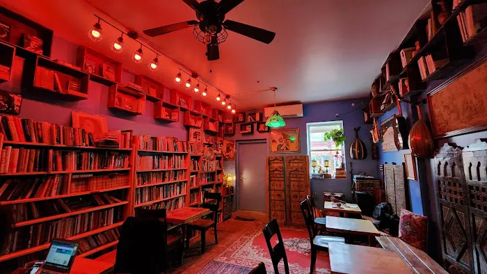 BARZAKH• CAFÉ Picture 6