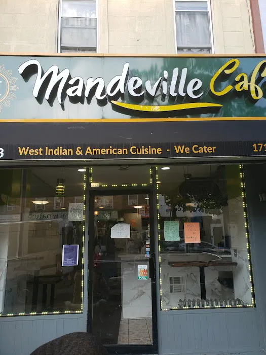 Mandeville Cafe Picture 9