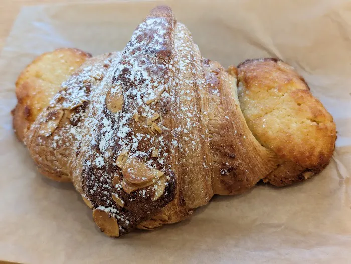 Mille-Feuille Bakery Cafe Picture 1