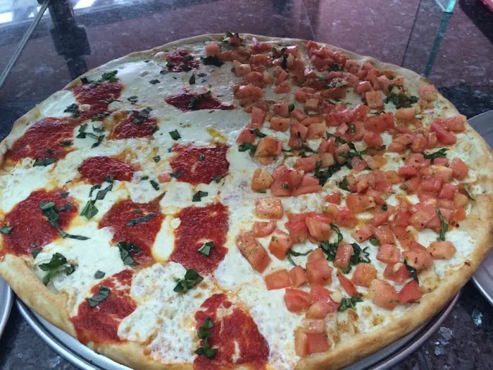 Gino's Cucina Brick Oven Pizza Picture 5