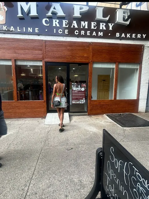 Maple Creamery Picture 7