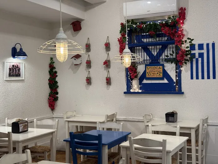 Let's Go Ya Souvlakia Picture 2