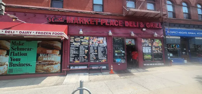 P central market place deli and grill Picture 6