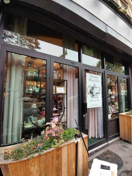 Brooklyn High Low - Original Location Picture 6
