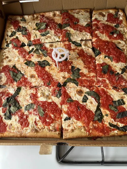 Antonio's Pizza Picture 10