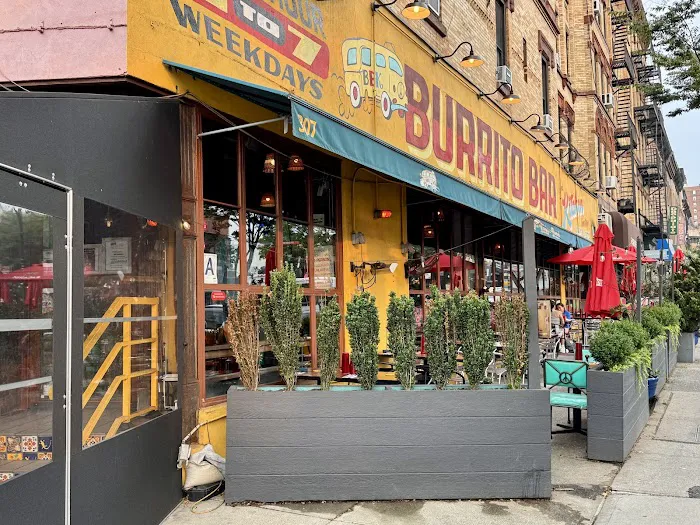 Burrito Bar & Kitchen Picture 4