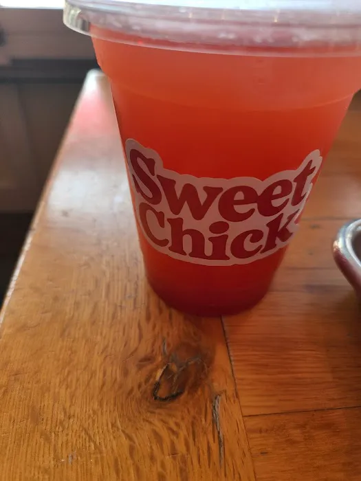 Sweet Chick Picture 2