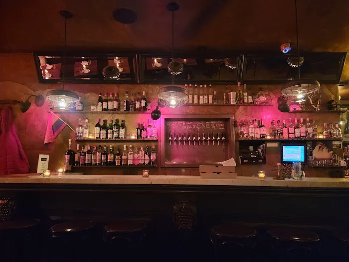 Ogliastro Pizza Bar Picture 7