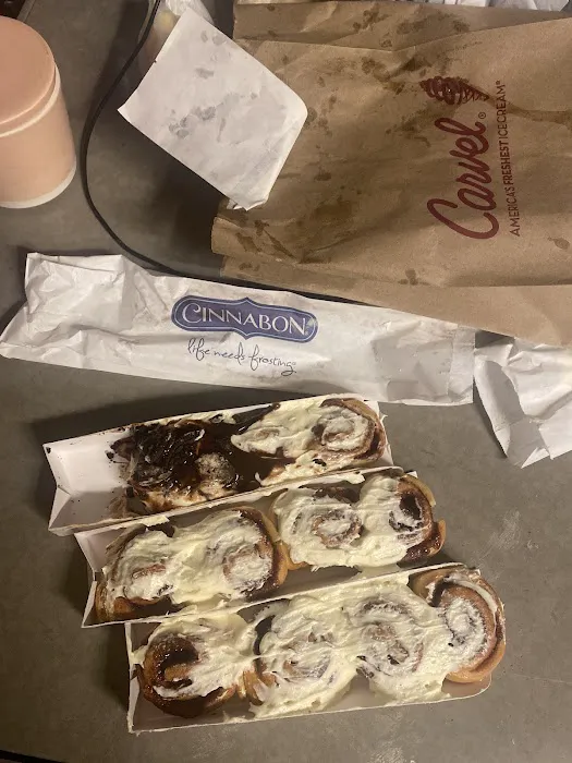 Cinnabon Picture 9