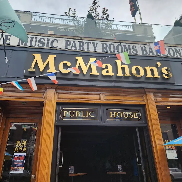 McMahon's Public House Picture 5