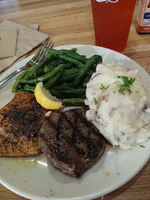 Applebee's Grill + Bar Picture 3