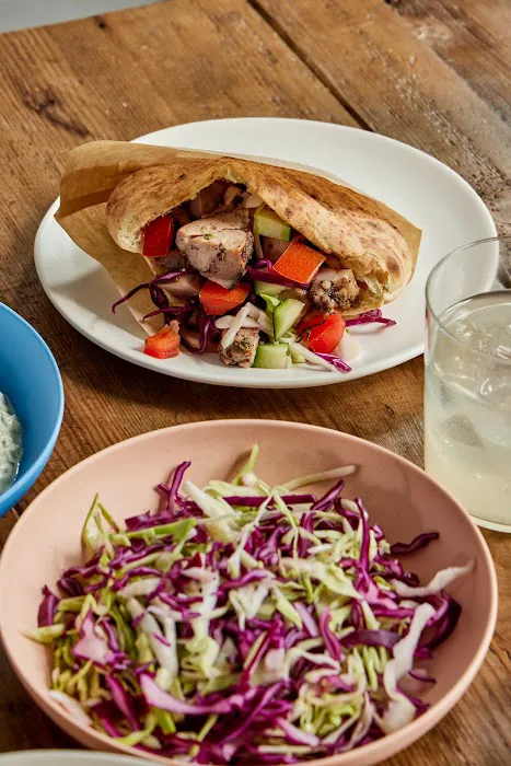taïm mediterranean kitchen Picture 1