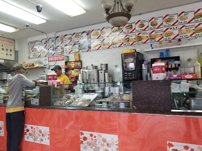 Fulton Hot Dog King Picture 4