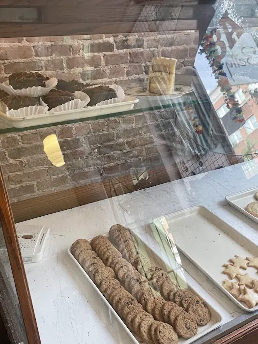 Betty Bakery Picture 6