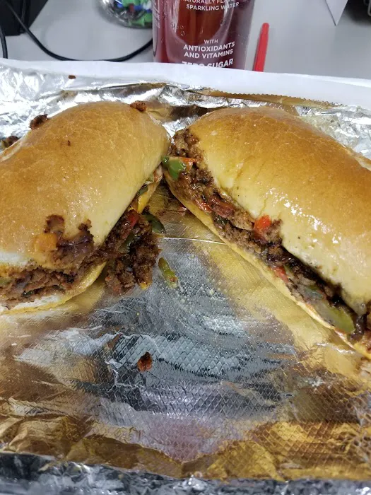 Metro Finest Deli Picture 3