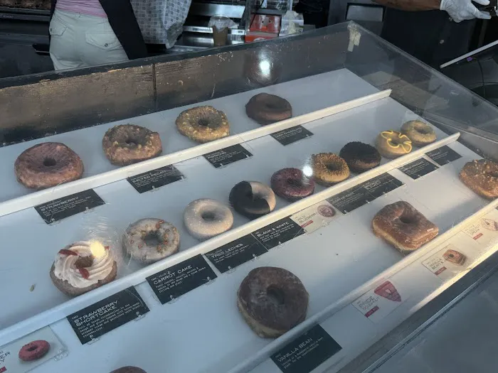 Doughnut Plant Picture 7