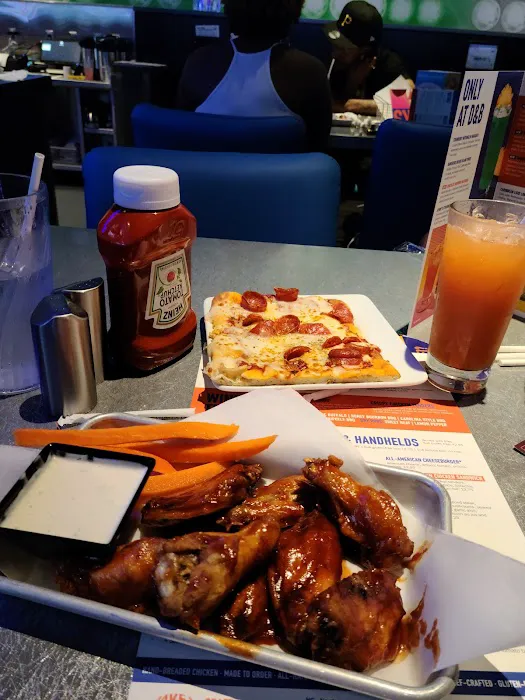 Dave and Buster's Brooklyn - Atlantic Center Picture 1