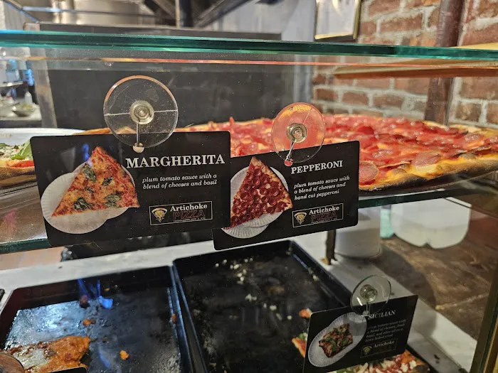 Artichoke Basille's Pizza Picture 3