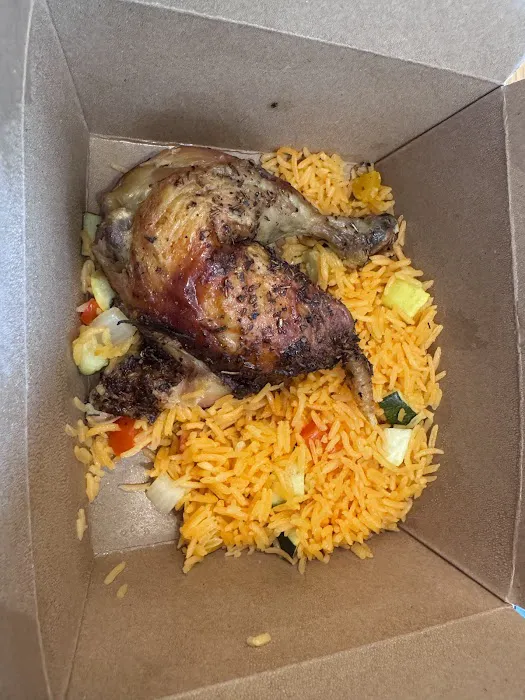 Poulette Rotisserie Chicken Picture 6