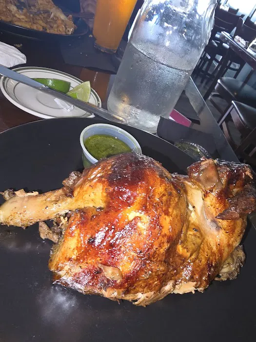 YAYOS LATIN CUISINE Picture 8